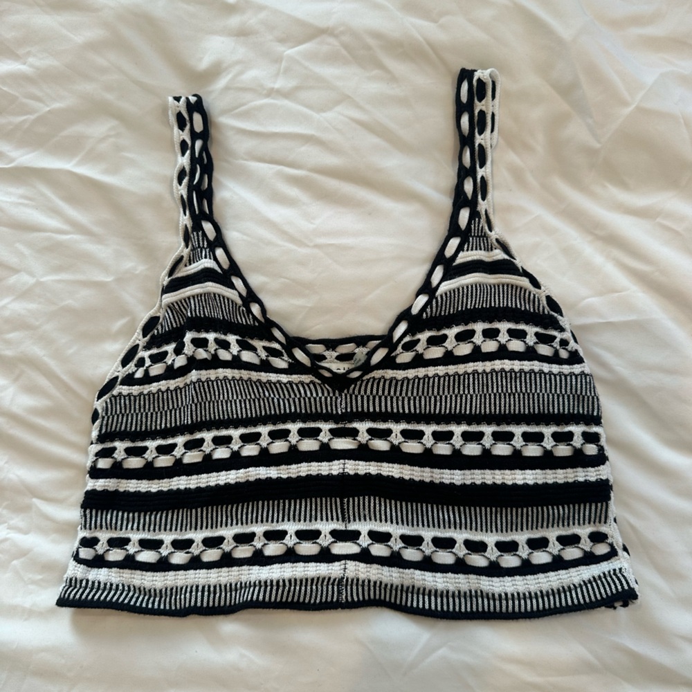 Alice and Olivia crochet knit tank top cropped